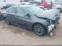 TOYOTA AVALON