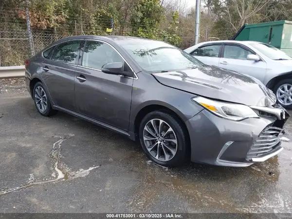 TOYOTA AVALON