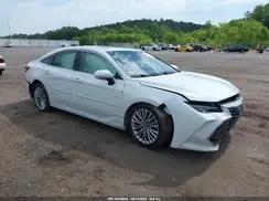 TOYOTA AVALON