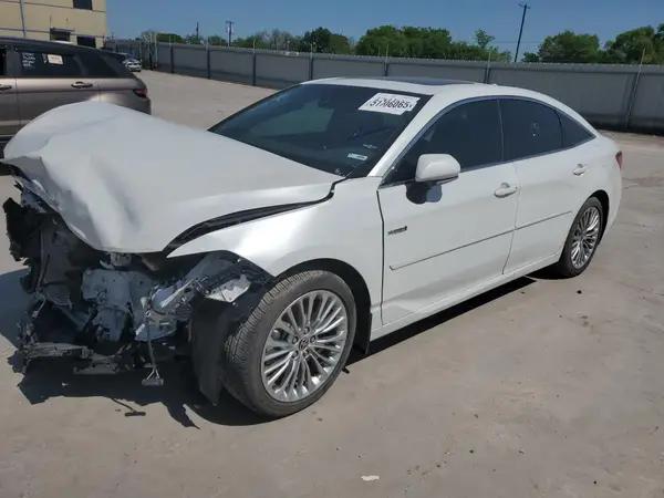 TOYOTA AVALON