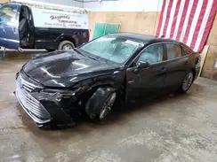 TOYOTA AVALON
