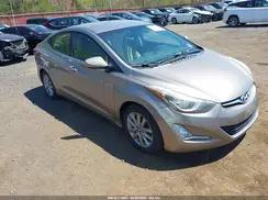 HYUNDAI ELANTRA