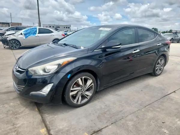 HYUNDAI ELANTRA