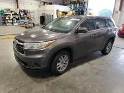 TOYOTA HIGHLANDER