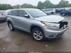TOYOTA HIGHLANDER