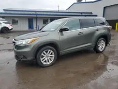 TOYOTA HIGHLANDER