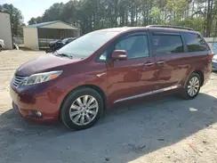 TOYOTA SIENNA