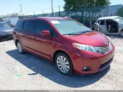 TOYOTA SIENNA
