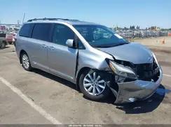 TOYOTA SIENNA