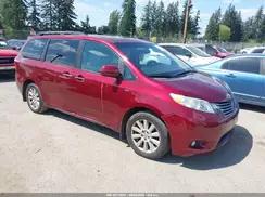 TOYOTA SIENNA