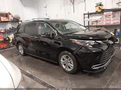 TOYOTA SIENNA