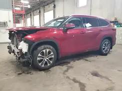 TOYOTA HIGHLANDER
