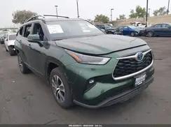 TOYOTA HIGHLANDER