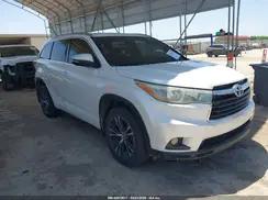 TOYOTA HIGHLANDER