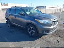 TOYOTA HIGHLANDER