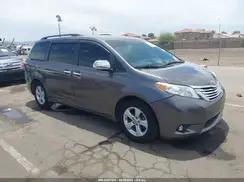 TOYOTA SIENNA