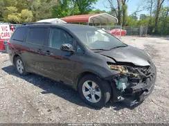 TOYOTA SIENNA
