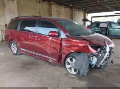 TOYOTA SIENNA