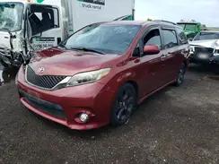 TOYOTA SIENNA