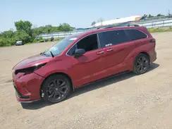 TOYOTA SIENNA