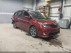 TOYOTA SIENNA