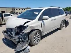TOYOTA SIENNA