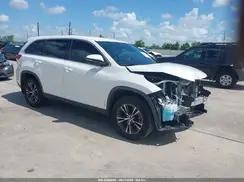 TOYOTA HIGHLANDER