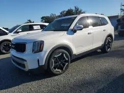 KIA TELLURIDE