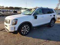 KIA TELLURIDE