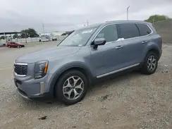 KIA TELLURIDE