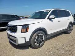KIA TELLURIDE