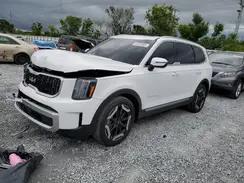 KIA TELLURIDE