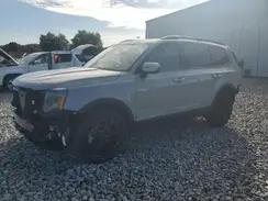 KIA TELLURIDE