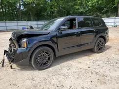 KIA TELLURIDE