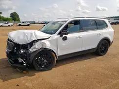 KIA TELLURIDE