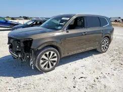 KIA TELLURIDE