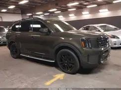 KIA TELLURIDE
