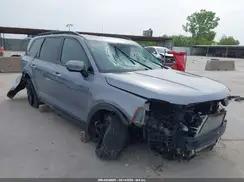 KIA TELLURIDE