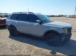 KIA TELLURIDE