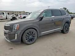 KIA TELLURIDE