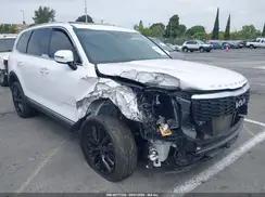 KIA TELLURIDE