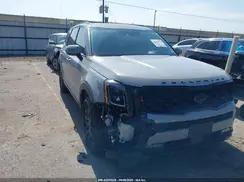 KIA TELLURIDE