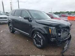 KIA TELLURIDE