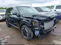 KIA TELLURIDE