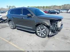 KIA TELLURIDE