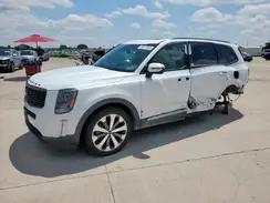 KIA TELLURIDE