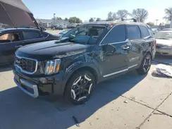 KIA TELLURIDE