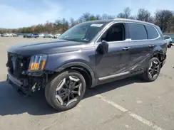KIA TELLURIDE