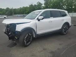 KIA TELLURIDE