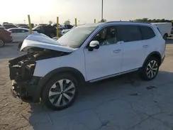 KIA TELLURIDE